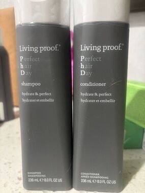 Living proof Perfect Hair Day Shampoo & Conditioner Set - Gray